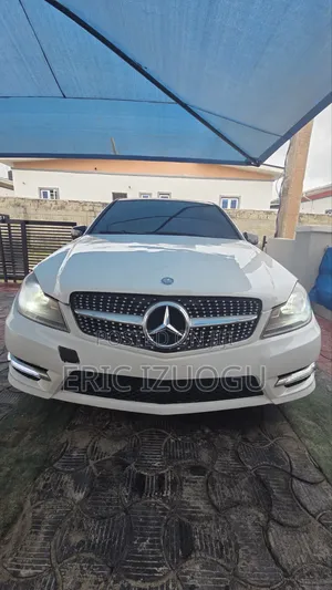 2009 Mercedes-Benz C300 Sport Sedan (3.0L 6cyl) - White