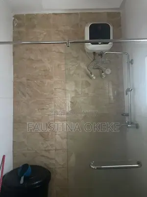3 Bedroom Flat da BQ a Guzape, Abuja