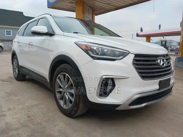 2017 Hyundai Santa Fe Limited AWD - 1