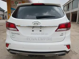 2017 Hyundai Santa Fe Limited AWD