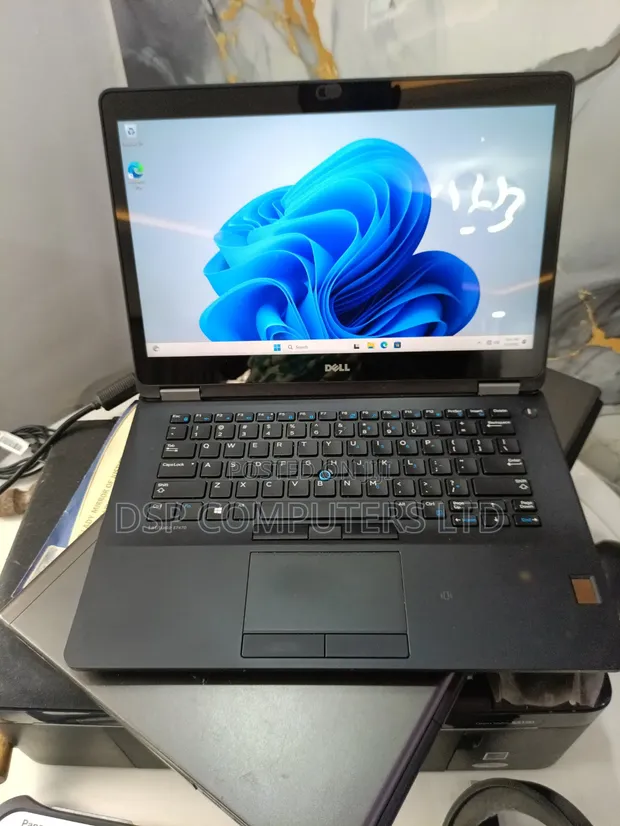 Dell Latitude E7470 Laptop - Core i7, 8GB RAM, 256GB SSD - 1