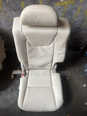 Cikakkun Direct Tokunbo Lexus RX 350 Fuska