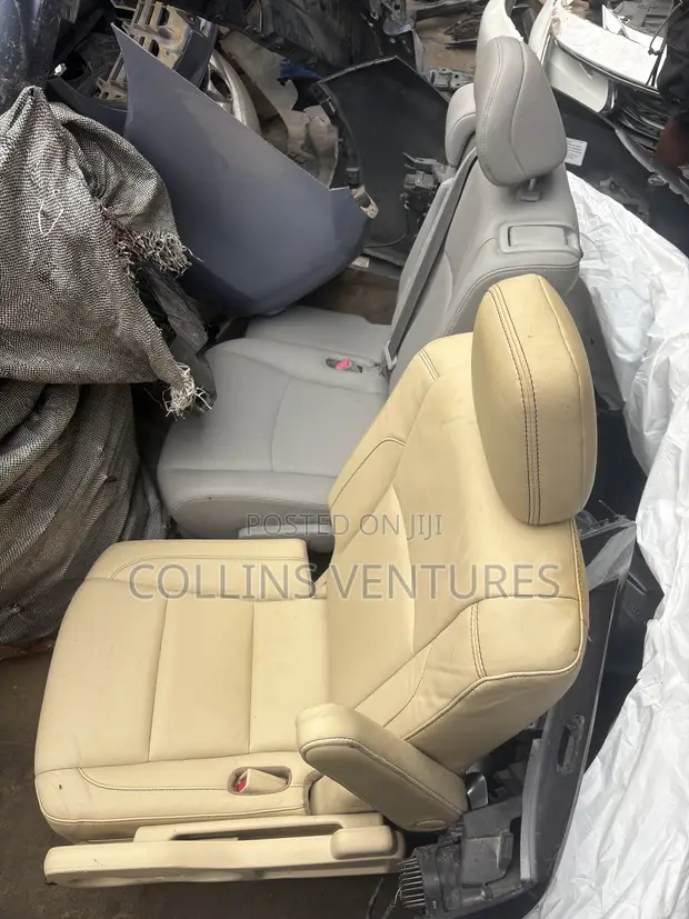 Toyota Highlander 2015-2018 Single Seat Mai Amfani - 1