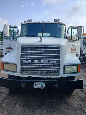 MAN Semi-Trailer Truck - Used