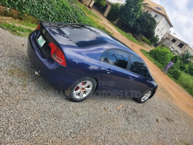Honda Civic 2008 Blue - 1