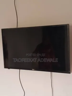 32-Inch LG LED TV