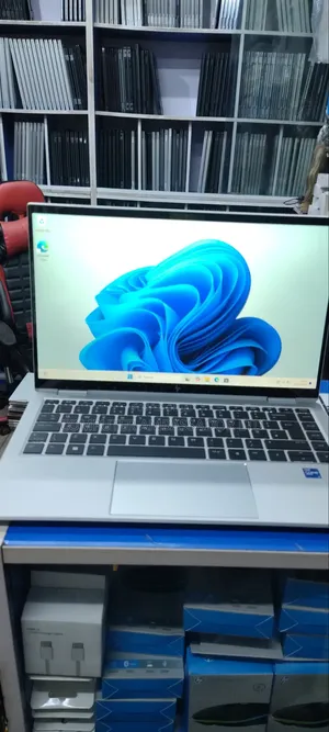 Laptop HP EliteBook 1040 G8 - 32GB RAM, Intel Core i7, 256GB SSD