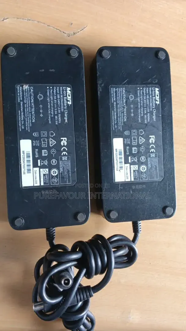 MDA 54.6V 3A Charger for 48V Lithium Battery - 1