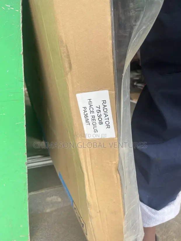Brand New Toyota HiAce Radiator - 1