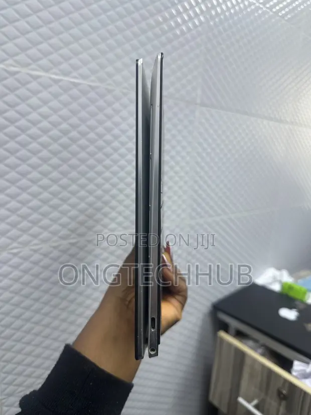 Dell XPS 13 (9365) 16GB Core i7 256GB SSD 2-in-1 - 1