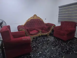Sofa Royal Mai Tsarki Mai Zama 2 da Singles 2