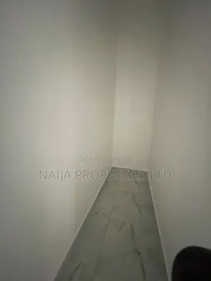Newly Built 3-Bedroom Townhouse/Terrace in Lekki Phase 1 for Rent