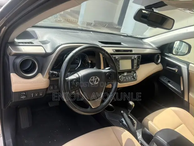 2014 Toyota RAV4 LE AWD SUV - 1