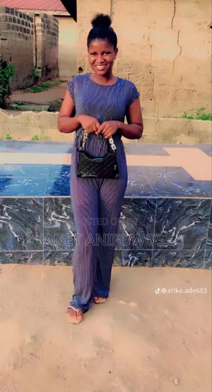 Job Seeker: Factory Work with Accommodation in Lagos