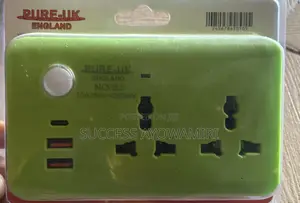 PURE-UK Universal Power Converter with 2 USB + 1 Type-C