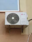 LG Split System Air Conditioner Na Amfani - 3