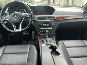 Mercedes-Benz C300 2013 Black