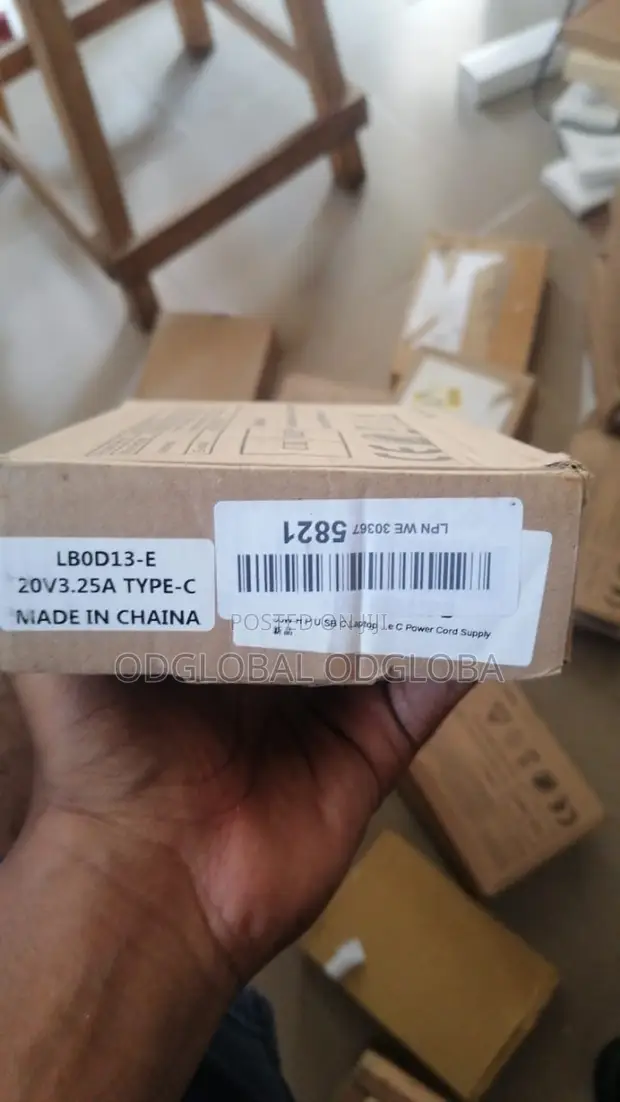 65W USB Type-C Mai Sauri - 1