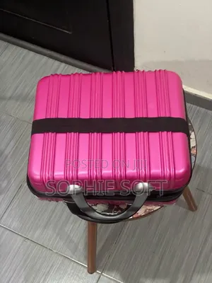 Swiss Polo Akwati - Pink Mai Zafi