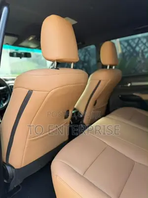 Toyota Hilux Adventure V6 2025