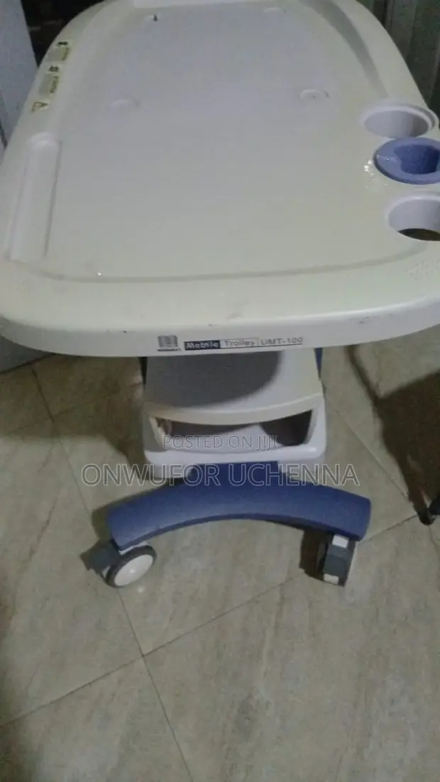 Mindray Medical Trolley - 1