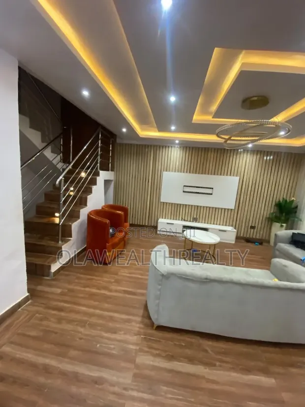 4 Bedroom Duplex for Rent, Akala Express - 1