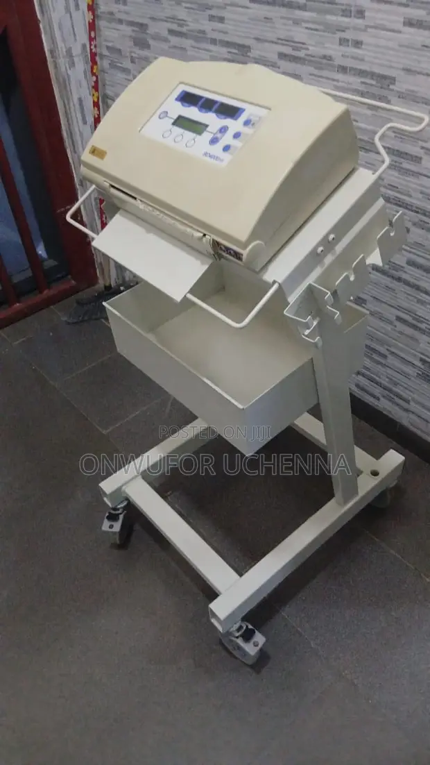 Huntleigh Sonicaid BD4000xs CTG Fetal Monitor - 1