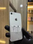 Apple iPhone 7 32GB Silver (Used) - 2