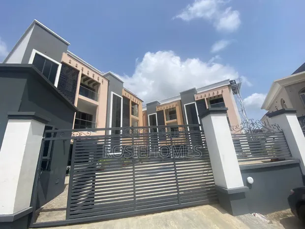 Gidan haya mai dakuna 4 a Banana Island, Ikoyi - 1