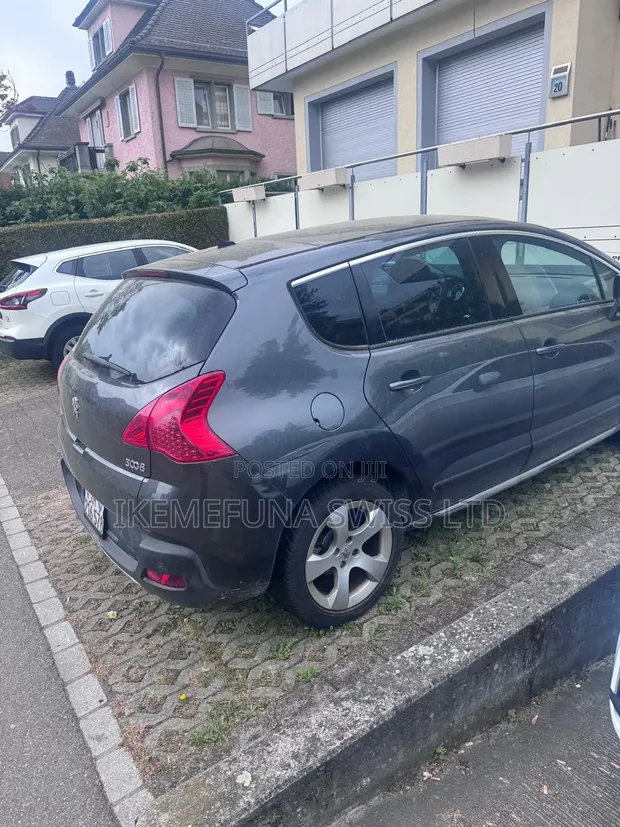 Peugeot 3008 2011 Gray - 1