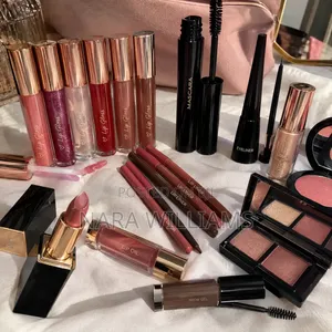 Kiss Beauty Lip Gloss - Chocolate