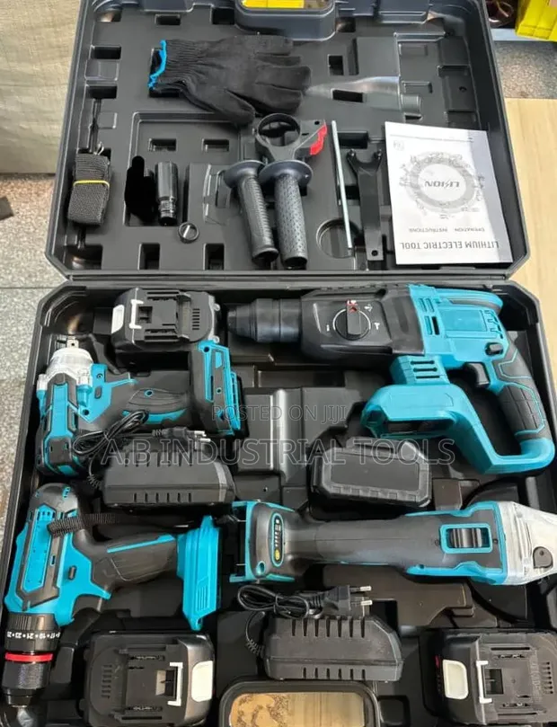 Makita 4-in-1 Cordless Power Tool Combo Kit - 1