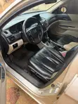 Honda Accord 2014 Zinariya - 3