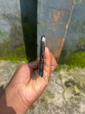 Apple iPhone XS Max 256GB Gold