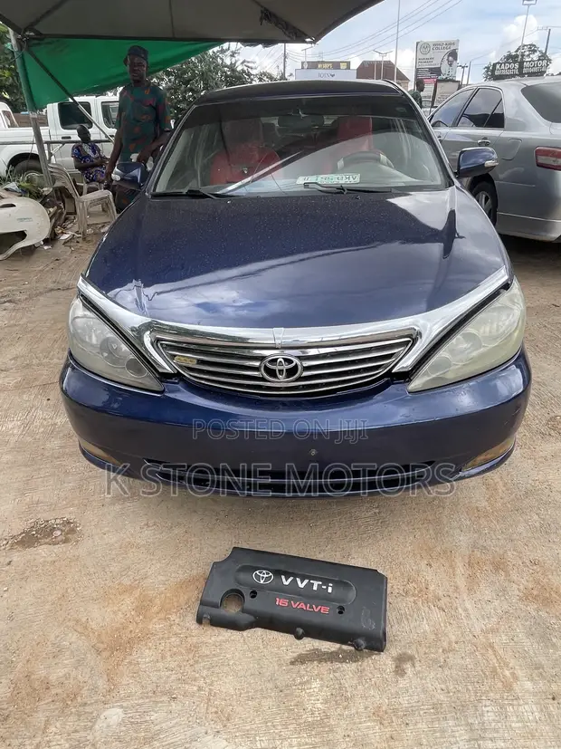 Toyota Camry XLE 2004 Blue - 1