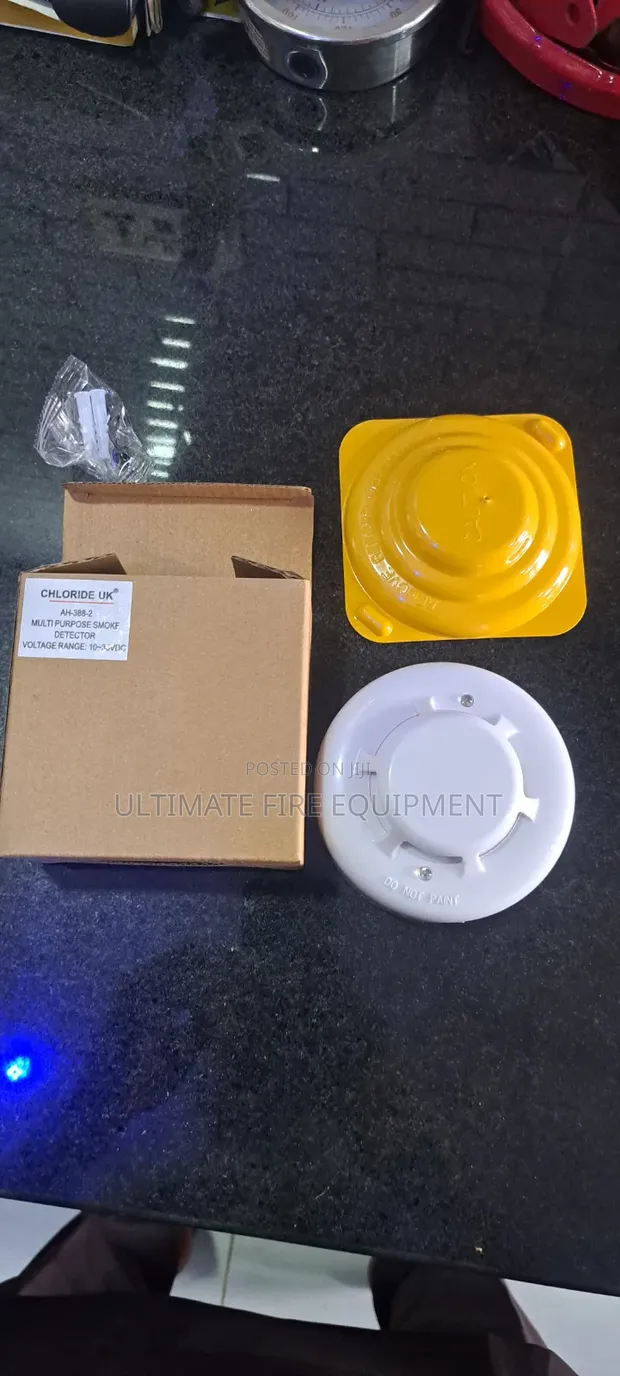 Chloride UK Smoke Detector - 1
