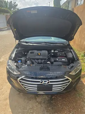 2017 Hyundai Elantra SE Sedan - Foreign Used