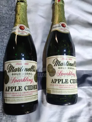 Martinellis Apple Juice by 12 (750ml)