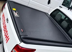 Mitsubishi L200 Manual Retractable Roller Boot Cover