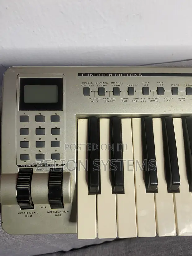 Evolution Mk-461c USB MIDI Controller - 1