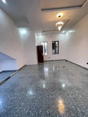 Mini Flat for Rent in Chevron