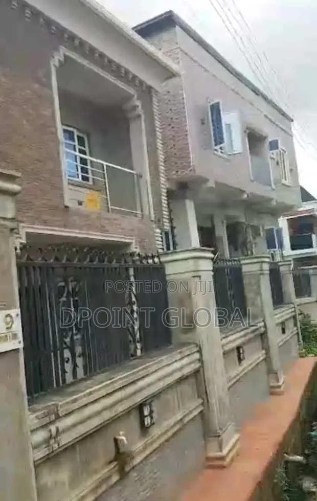4 Bedroom Duplex in In Estate, Iseri Olofin for Sale - 1