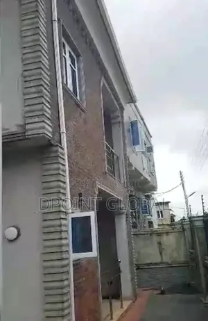 4 Bedroom Duplex a Cikin Estate, Iseri Olofin Don Siyarwa