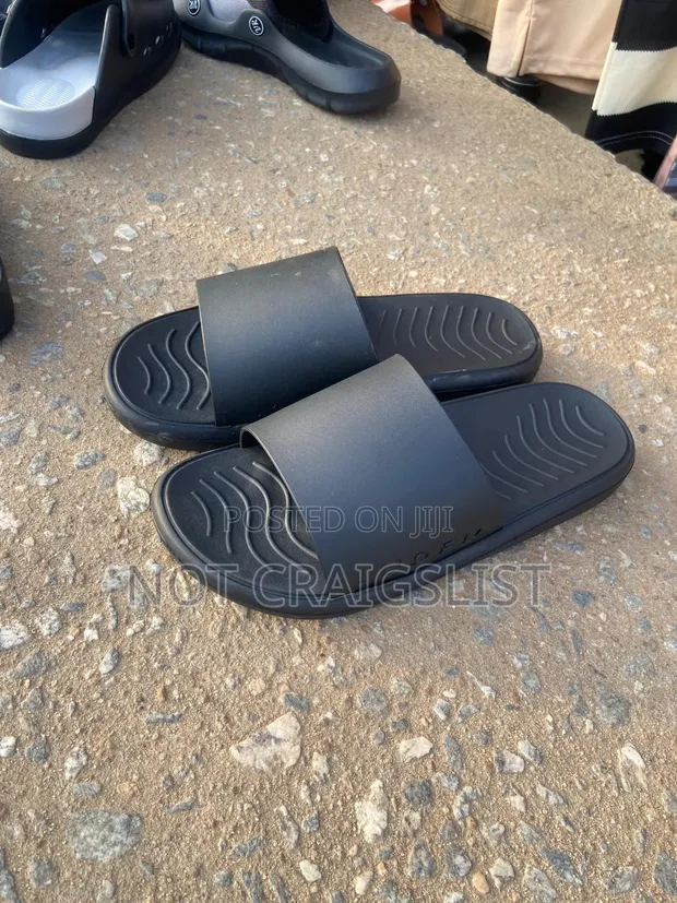 Luofu Unisex Rubber Slides - Sizes 39-42 - 1