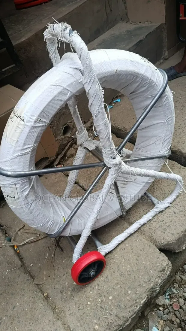 Industrial Fiber Fishing Tape (150 Metres) - 1