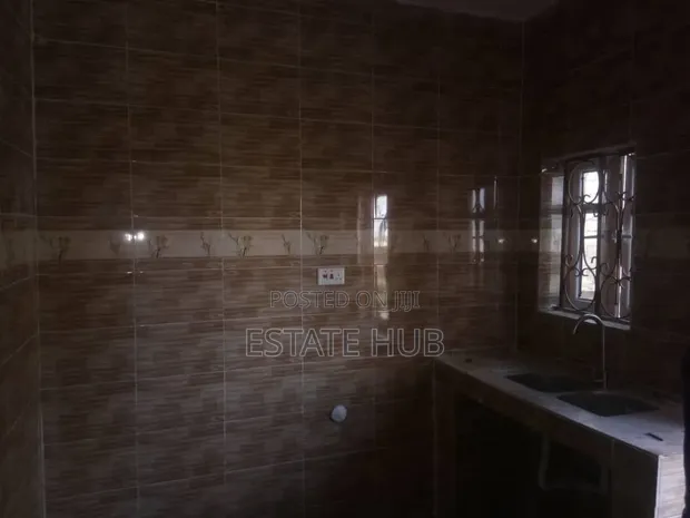 Furnished 1-Bedroom Apartment for Rent in PGC Estate, Jikwoyi - 1