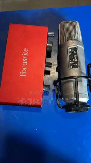 Rode NT2-A Microphone & Focusrite Scarlett 2i2 (3rd Gen)