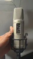 Rode NT2-A Mic & Focusrite Scarlett 2i2 (3rd Gen) - 2
