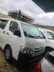 Toyota HiAce Bus 2015 Fari - 4