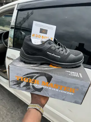 Tiger Master Ankle Luxury Rugged Safety Shoe
